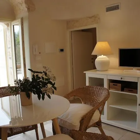 Holiday home Trullo Delle Rose *