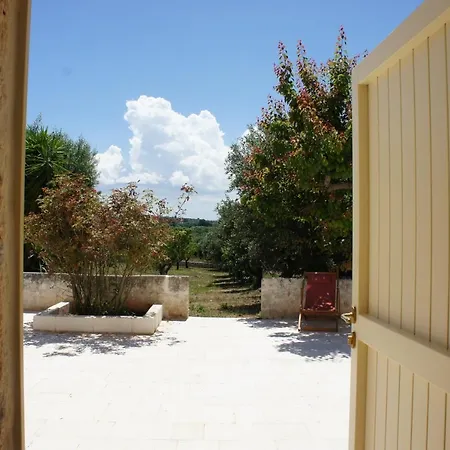 Trullo Delle Rose Hébergement de vacances *